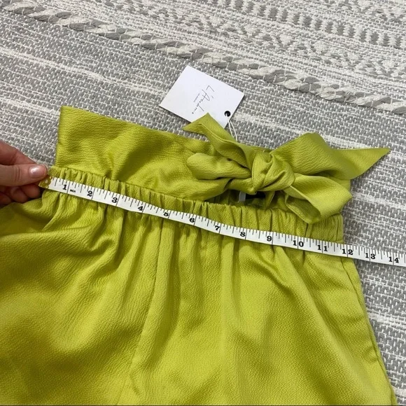 L’academie Cornelie lime green satin-like shorts XS